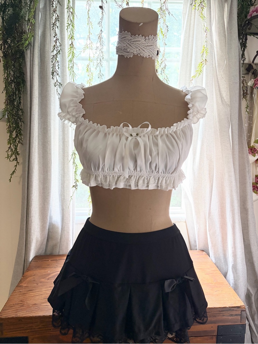 White Ruffled Crop Top - Picture 3 of 10